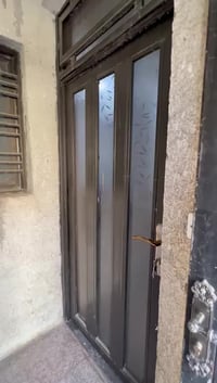 شقة استديو ارضي المتنبي خلف زرزور ٦٥٠ دولار موضف او بنية مرتبة  ✅عدنا ...