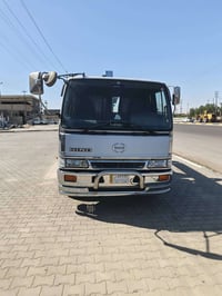 صطحه هينو انكر كرين للبيع 07807990949