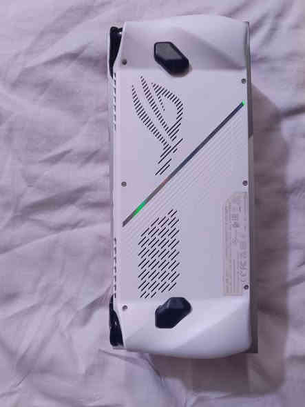 جهاز Rog ally z1  نسخة إكستريم
جهاز جديد ونظيف استهلاك قليل 
تجي تفحص وأشوف وإذ عجبك اخذ جهاز جدا نظيف باعتبار ماخذ جهاز جديد 
سعر 550
رقم ***********
مكاني بغداد
