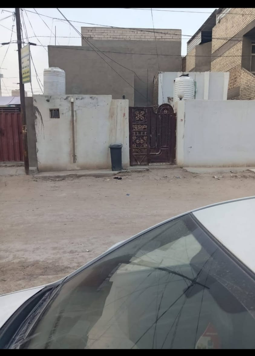 بيت للبيع ١٠٠ متر حي الميلاد على ساحه منطقة ٤٥ طابق واحد عكاده قرب أمجد او اللفات
يتكون من غرفه وصاله ومطبخ وإستقبال وحمام داخل وخارج السعر ٦٨ وبي مجال
***********
