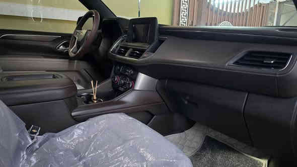 السلام عليكم...للبيع فقط
تاهو LS 2024 خليجي وكالة المنصور

رقم بغداد / ب اسمي ... ماشيه 2 الف جديده جدا 

( بيها ملاحظتين فقط موضحات بالصور ...

دحجه بسيطه قرب باب البنزين و صدعه بالبنيد )

سعر 530$ مجالها قليل جدآ 

مكاني ديوانيه

***********
