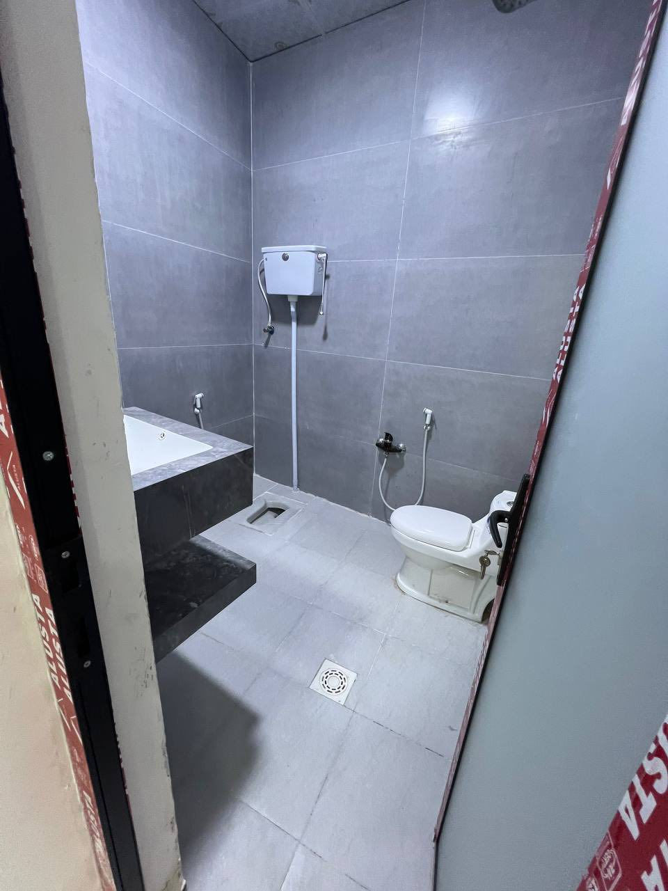 لبيع بيت ابوالخصيب محيله قرب شارع
طابو ملك عراقي مساحه250متر حديث
وبسعر135مليون📞 ***********📞
