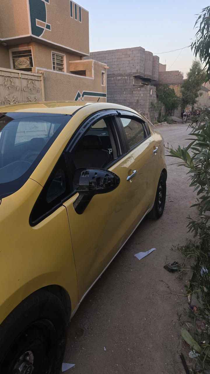 سياره كيه ريو تكسي
موديل 14 مكينه 1600 سياره جاهزه من حداده وتبريد وتخم تاير جديد  
سنويه بسمي مصفر هيئه وغرامات 
العنوان كربلاء


**إذا كنت صاحب هذا الإعلان وتريد حذفه لأي سبب، رجاءا أرسل رسالة إلى الدعم الفني**