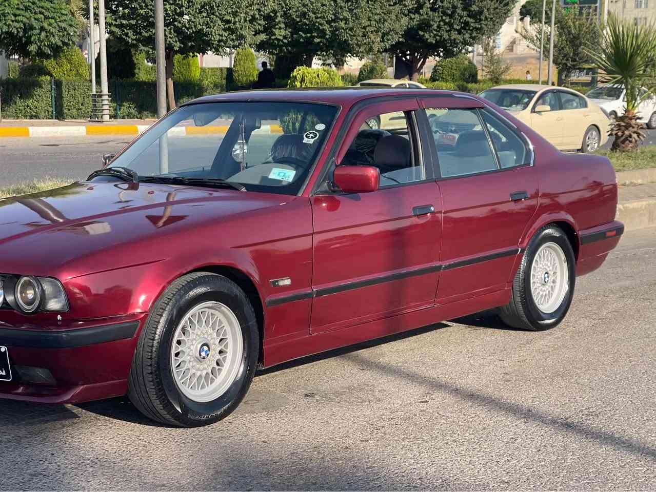 سەرەتا بەناوی خودا❤️❤️
BMW 1994 
ئاڕم پلاستیك سلێمانی ئاڕموئەوەلیاتو خرامە بەشەرتت
سعری(59)گەڵا
مەكینەكەپسس گێڕ تۆماتیك 
گێڕو مەكینە بەشەرتی فیتەر 
تەبرید بەشەرت لەسەر سویچ
گەرمی بەشەرتت 
كارەبای كامل بەشەرت دوگمەیەك نیە لەگیانی ئیشنەكا
تەقەو ڕەقەی بەشەرتت 
دەعمو لێدراوی بەشەرتت 
قرچیشی نیە چەكوشێك بەگیانیەوە نیە 
موسو بڕاوە بەشەرتتت
قەپات مواسەفاتە بەس سڵایت نیە  . سەیارەكە كامل پەمپ كراوەتەوە بەس بۆجوانی 
داشبوڵو بەرە دەرگای لۆك ماوەتەوە . سەیارەكە لەدەرەوەو 
لە ناوەوە بەس ماشەڵای دەوێتت 
بۆ مەسرەف نامە مەنێرە مەسرەفی هیچ تیانیە 
قیستو قەرزو ئاڵوگۆڕم. نیە 
سەیارەكە لەسلێمانیە 
ژم ;*********** فایبەری لەسەرە السليمانية, العراق
