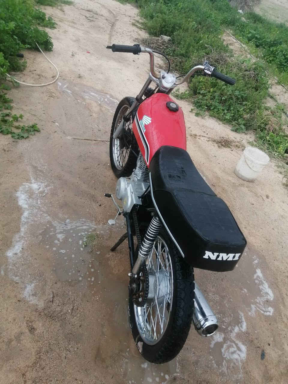 سلام عليكم دراجه البيع موديل 2019كلك كلك يعني بدون وراق دراجه لا تبخير ولا تنقيص محركه تايكر شلعه كلش حلوه مالته محرك ما مفتوح سعر 275وبيه مجال مكان طريق كربلاء نجف عمود 977 رقمي *********** مراسله هم موجود
