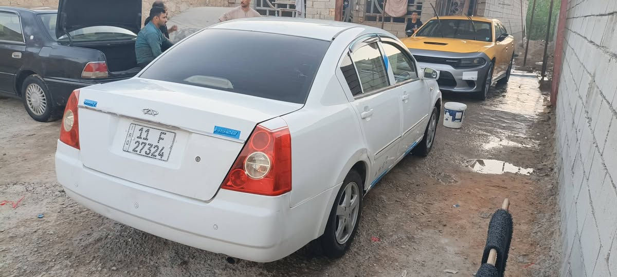 شيري A5 رقم بغداد انكليزي تحويل مباشر مشروع وطني السياره تخم تاير حداديه مكينه كير كلهن جديد جاهزه من كلشي بس تبريد عايز غاز كير اوتو كهربائية كلها شغاله لايت زنون شمسي  ☀ شاشه عارض 
عارضه بيع ومراوس حسب القناعه  
السعر 40وبيه مجال بصيط 
مكان السياره الديوانية قضاء غماس
للاتصل ***********بي وتساب متوفر ديوانية, القادسية
