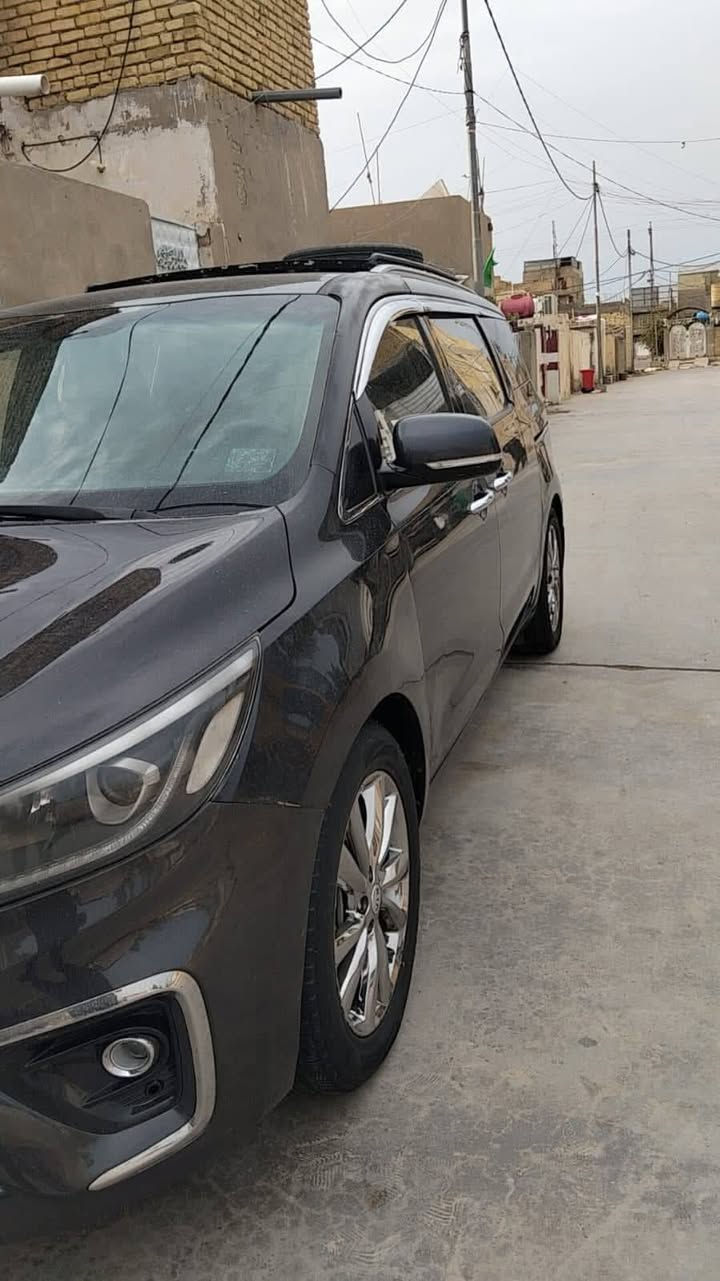 كيا كرنفال 2019
محرك كاز ديزل 2200 تيربو ادبلو
فول عدى الفتحه 
رقم بغداد مداور ثاني يوم 
السعر 160 اريد مراوس جارجر او اوباما
رقمي بي وتساب ***********
مكاني بغداد
