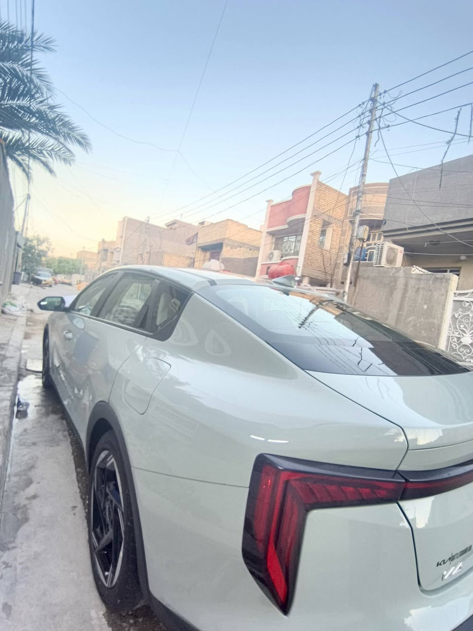 سياره k4 موديل25 شهداء لون اخضر
***********
