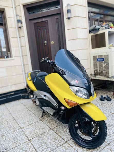 سلام عليكم تي ماكس 2007 للبيع  بيه صالنصه اكربفك وبيه ستيرن الدراجه كلجات جديده بيه بدايه بكن الدراجه بل سلولي تطلع صوت ومن توصل 80 تطلت صوت شغاله السعر 700 وبيه مجال مكان بغداد تقاطع درويش البياع ***********
