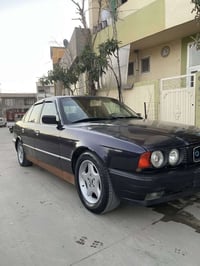 بي ام 520 • ١٩٩٣ • قير عادي