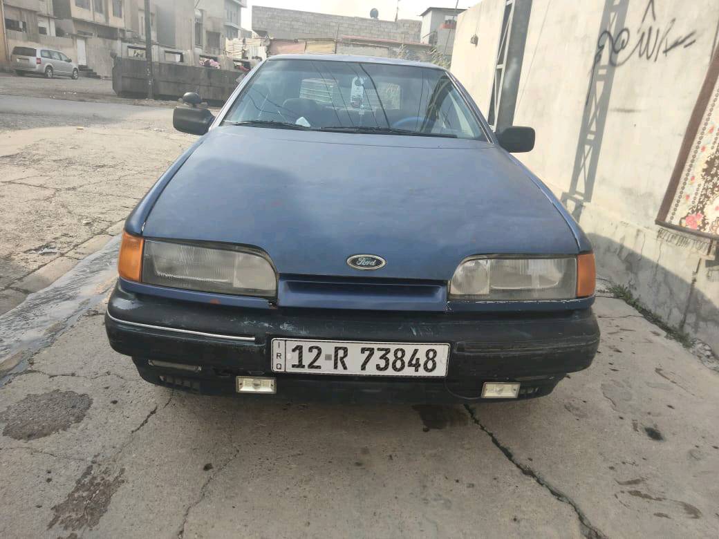 السلام عليكم الحلال للبيع فورد سكوربيو موديل 1989 گير عادي محرك گير شرط السيارة بسمي تايرات نظيف سنوية جديد رقم مسطرة 