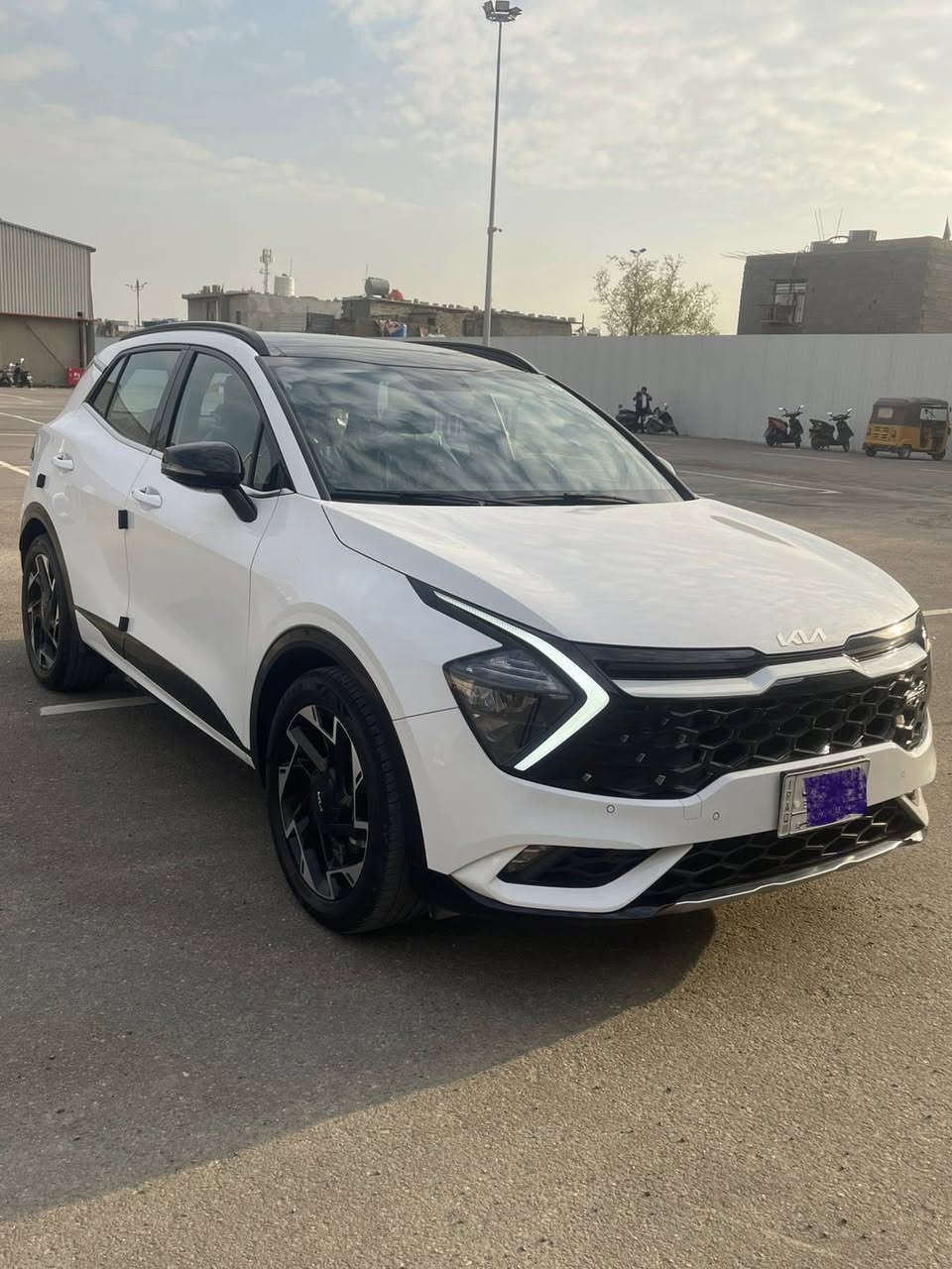 سبورتج  جي تي لاين 2024
كفالة عامة من كلشي

فول مواصفات اعلى فئة بالسبورتج (gt line 1/1)

 رقم بغداد دولي باسمي شخصيا هزة جديدة سنوية جديدة

ماشية ٢٥الف كيلو فقط 

ضمان كيا الدواليه خمس سنوات

- وارد خليجي 

-رادارات

‏‎ - بانوراما 

- بصمتين

‏‎ - مكينة.٢٠٠٠ دوش 

-‏‎ مرتبط بناقل حركة أوتو 6 نمر

‏‎ - عدد AIR BAG6

‏‎ - حساسات أمامية 

‏‎ - حساسات خلفية

‏‎ - لايت زينون + LED

‏‎ - كشافات 

‏‎ - بك لايت LED

‏‎ - ويل كب 19

‏‎ - قبضات أبواب من الألمنيوم

-‏‎ اريل نفكيشن

-‏‎ تشغيل عن بعد 

‏‎ -فتح الصندوق كهرباء ذكي 

‏-‎ دشبول شاشة 

‏‎ - شاشة ابل كار بلي واندرويد اتو

‏‎- كاميرا دوارة

‏‎ - المقاعد جلد اسود 

‏‎ - تدفئة المقود والكشنات الأمامية + تبريد الكشنات الامامية

‏‎ - مثبت السرعة Cruise 

- الأوامر الصوتية

‏‎- أوضاع القيادة  Drive Mode

‏‎ - فحص أنظمة السيارة 

‏‎ - شاشه متصله

‏‎ - شفتات مقود

‏‎- تبريد شاشة

‏‎ - هاند بريك بصمة 

‏‎‏- ABS 

‏‎‏ - Auto Hold    أوتو هولد

‏‎‏- ISO Fex        ايزو فكس

‏‎- نظام مانع الانزلاق

‏‎- نظام نزول المنحدرات 

‏‎- اشارة في المرايا الجانبية

‏‎- مخرج منفذ الطاقة 

‏‎‏- حساسات كامله داير السياره 

شاحن هاتف لاسلكي 

مكان السياره بغداد

        ***********
