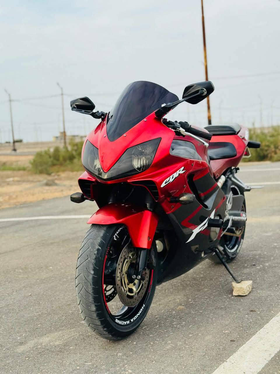 سلام عليكم
افوراي البيع دراجه خير من الله
احله من صوره ماشيه ٣١ مكفوله اورق موجوده
مكان الديوانيه قضاء البدير السعر ب ٣٤ بيه مجال
رقم ***********
