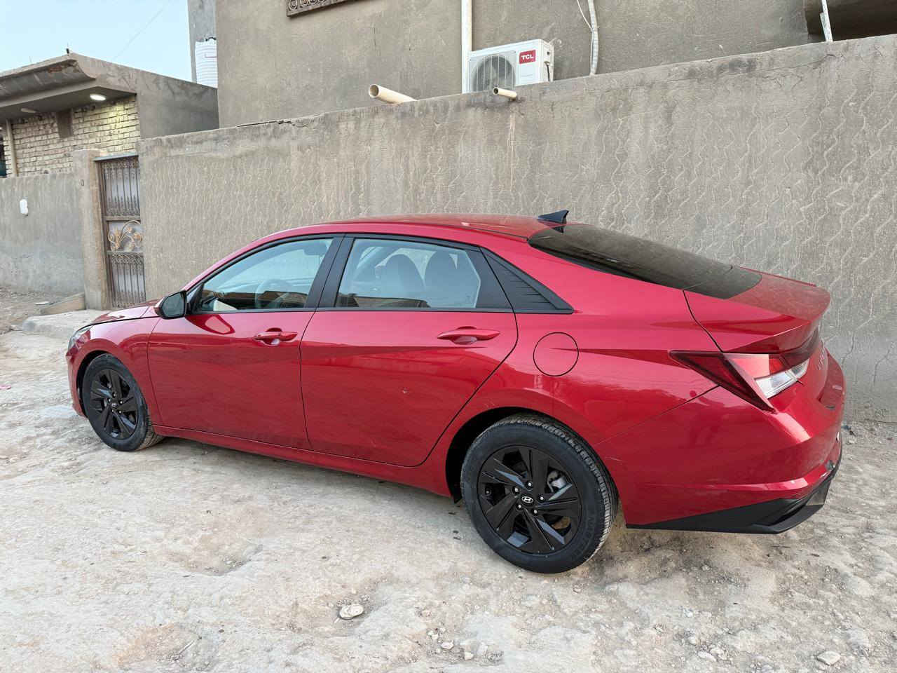 السلام عليكم هيونداي النترا وارد أمريكي موديل 2023 رقم بابل حادث موضح بصور بدون أيرباك وبدون دواخل ماشيه 60الف السيارة بابل الاستفسار 
*********** حلة, بابل
