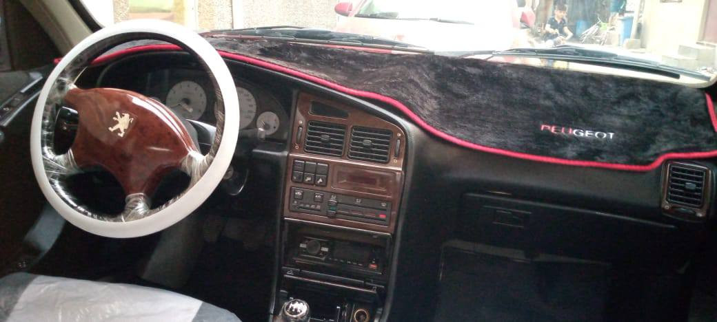 السلام عليكم 
بيجو بارص 2011 رقم بغداد الدولي بأسمي كير ومكينه مكفولات تدفئه وتبريد شغالات باتري وتايرات جدد صدر جديد
فقط البنيد مبدل لان طار سيارة جاهزة مابيها نقص
52 وبيه مجال 
العنوان بغداد مقابل مرور الطوبجي 
***********
غير موجود على الفيس اتصال فقط
