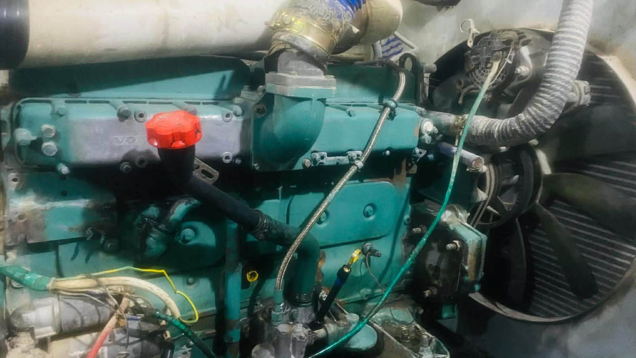 مولد للبيع هوه والمشتركين
مولد للبيع هوه والمشتركين
VOLVO 74 
150 kv
السعر 7500000 سبع ملايين ونص 
الموقع ناحية الزاب 
للاستفسار ***********
