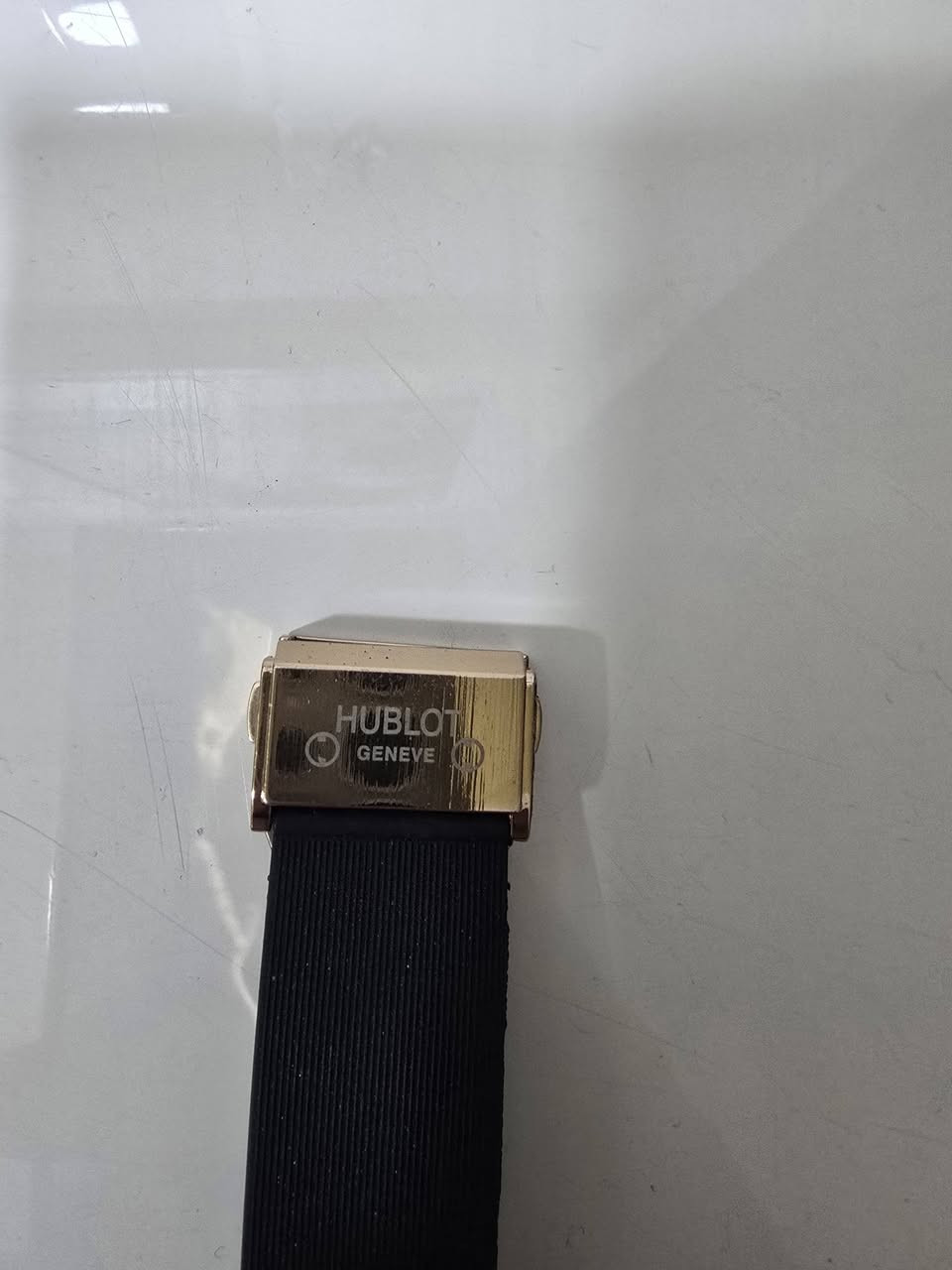 هابلوت مختم وزن ثقيل ١٥ الف توصيل موجود ***********
