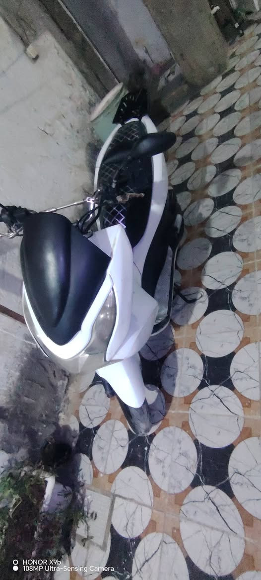 سلام عليكم دراجه بي سي اكس جيل اول مكينه ١٢٥ دراجه يرادله سعر ٩٠٠ وبيه مجال مكاني بابل المسيب سده الهنديه ***********
