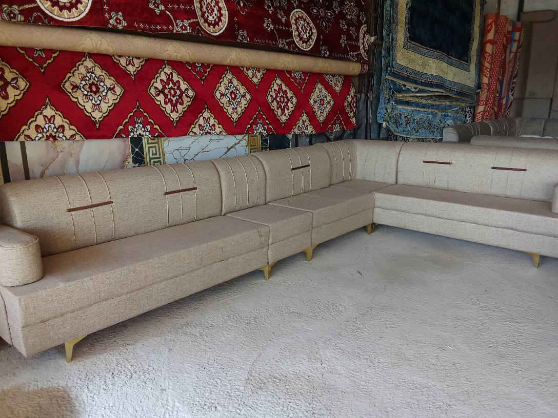 بسم اللّٰه ما شاء اللّٰه على بركة اللّٰه يعلن معرض أبو حسن الخرساني عن وصول وجبة جديدة من الطخامة ودواوين شرط تزكام ثقيل مقعد خشب بلوك اسود شرط ضمان شغل حسب طلب 
جرابي تزكام ثقيل خشب بلوك اسود 
أيضاً كناتير تزكام ثقيل 
وأيضاً طبلات تركي الاصلي للبيع 
الأشراي الاتصال على رقم التالي أو مراسلة الصفحة ***********واتساب ماسنجر علي الغربي, ميسان
