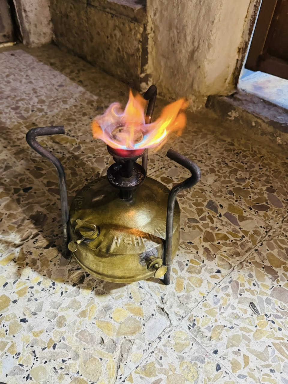 بريمز ببور نفطي نحاس قديم شرط شغل مكان بصره


**إذا كنت صاحب هذا الإعلان وتريد حذفه لأي سبب، رجاءا أرسل رسالة إلى الدعم الفني**