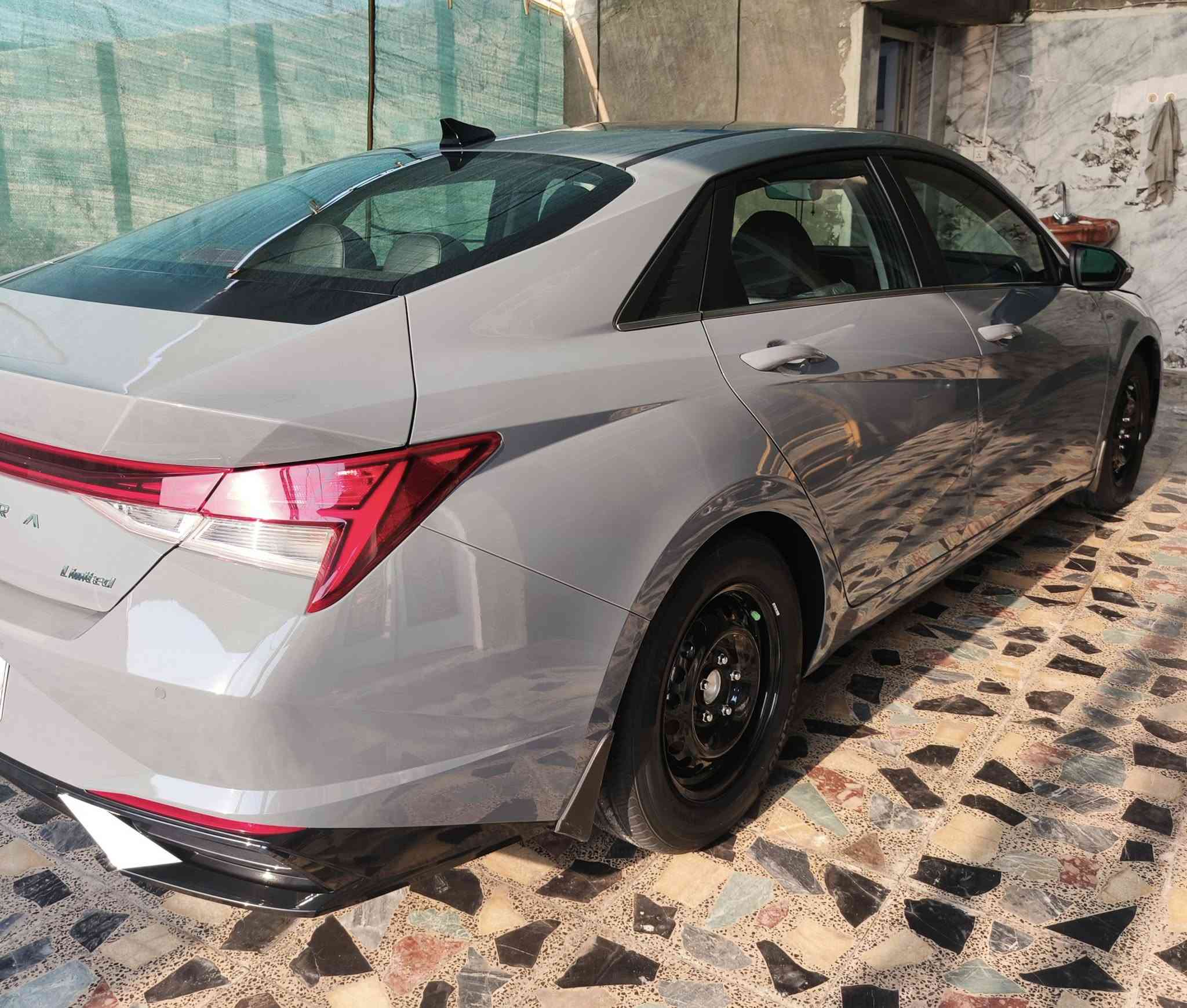 السلام عليكم. هونداي النترا وارد امريكي موديل 2023 اللون سمنتي.فول الفول ١/١ لمتدد. حادثة تبديل بنيد فقط وصبغ جاملغ امامي ايمن. لغد شاصي مكفولات ايرباك استيرن فقط محرك كير ممفتوحات. بيهه منظومة غاز
رقم بغداد معوقين. المكان حي اور
السعر 150 ورقه
التواصل ***********
