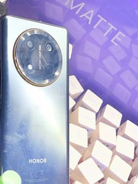 هونر X9c • نضافة 100/100 • ملحقات كاملة