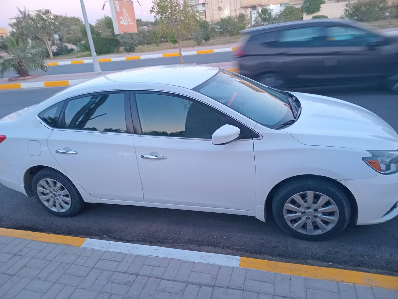 سنتره البيع ومراوس موديل ٢٠١٩ وارد مريكي ضرر ٣ قطع رقم بغداد رقم ***********
