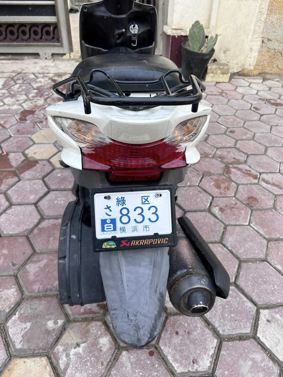 للبيع ادرس ياباني حديث مكفوله مبيها اي نقص مجفته جديد ناعمه عداد سرعه طوافة شغالات حساس سرقه هورن اشاير بريك كله شغال كفراته بلادي السعر 650 وبيها مجال مكانه كوت داموك
رقمي ***********
