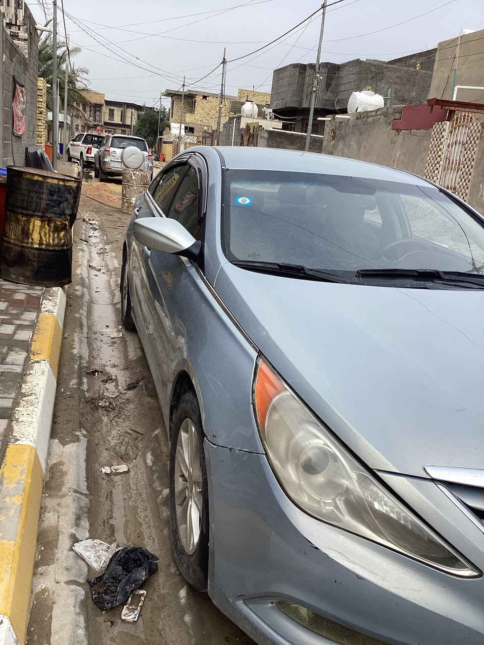 سلام عليكم سياره سوناتا 

** الـرقـم *********** … *********** **

- موديل 2011 جديد 

- كشن كهربائي 

 -  شاشه اماميه 

- كامره خلف سياره 

- لون رصاصي 

- تبريد شغال بارد ثلج 

-￼ كهربائيات شغاله 

* اي قطعه ما مبدله السياره جديده 

-محرك 2400 

- سوناتا وارد امريكي 

-الباب الخلفي للسيارة مخدش قليل 

-ماسحات شغاله 

- رقم السياره قادسيه انكليزي خصوصي 

*السياره بسمنا تحويل يمتا ماتريد احنا حاضرين بكل وقت .

* المكان القادسيه _ قضاء البدير .

** الســعـر  { 115 } ورقــه ، وبـيـهـا مـجـال .
