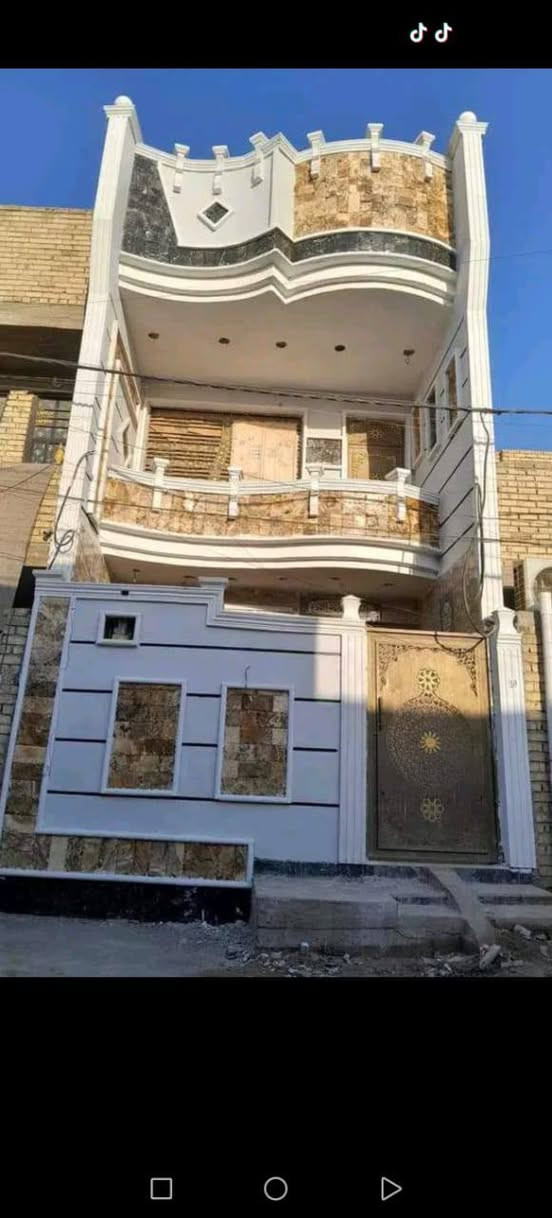 سلام عليكم  متوفر كادر لباخين جاهز لعمل الرقم ***********6

