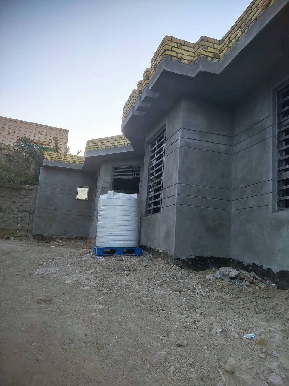 خلفه بناء ولبخ درجه اولى متفرغ حالياً
***********
