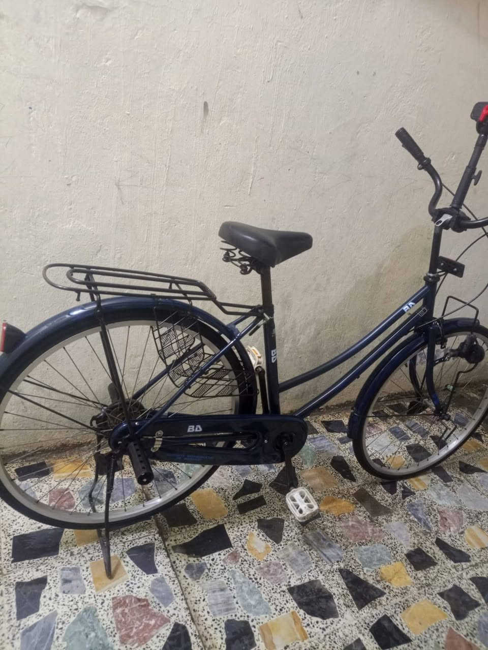 السلام عليكم باسكل للبيع حجم 26 رايده ب 120وبي مجال للشراي اليحب يتصل واتساب 
***********
