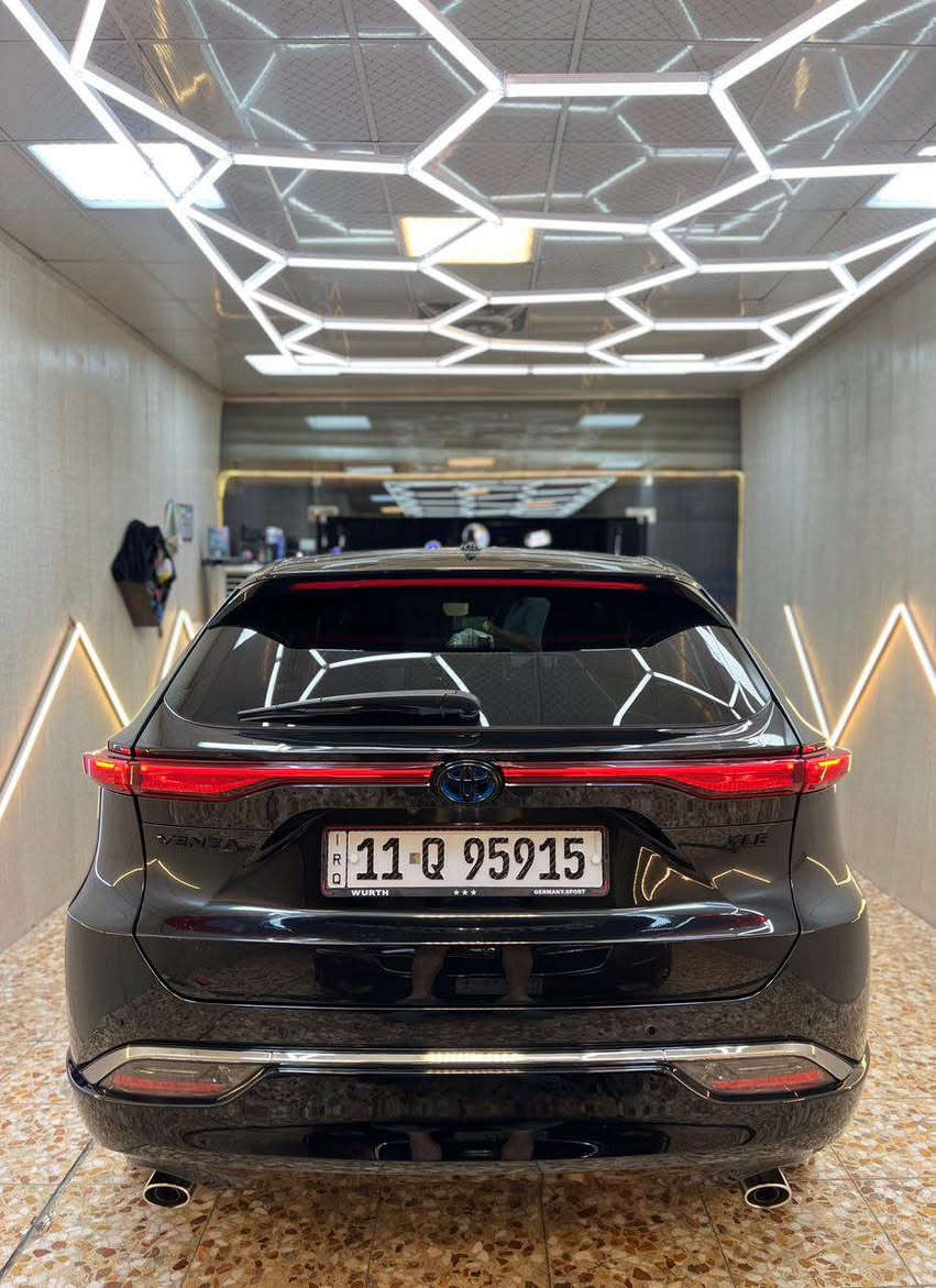 Toyota venza 2023

تويوتا فينزا 2023
فئة xle
Night shade edition 

بدوون ايرباك

مواصفات XLE 

كشنات جلد

تدفئة كشنات

كرسي السائق كهرباء

الصندوق كهرباء مع فتحه بتمرير الرجل تحته

لايت ليد وحاجب نهاري وكشاف ليد

شاشة كبيرة

بصمة تشغيل وبصمة ابواب 

دفع رباعي 

رادارات امامي خلفي

اوتو ستوب 

وبعد بيها مواصفات

السيارة ماشية 38 الف

السعر (225 $ )

للاستفسار *********** بغداد, العراق
