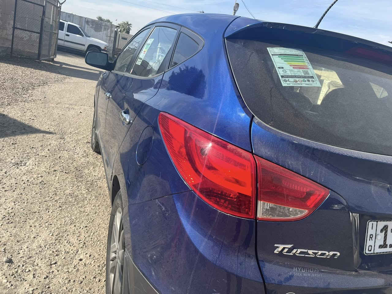 توسان 14  رقم بغداد    للبيع او مراوس وراد امريكي بيه جاملغ مبدل و بنيد مصبوغ بيه بارد قليل بلباب لصدر 
ماشيه 110
مصفات معروفه عاديه 
تخم تاير جديد
صدر امامي خلفي خير من الله 
كير محرك ما مفتوح برغي بي 
اسعر 137 وبيه مجال بصيط

***********
