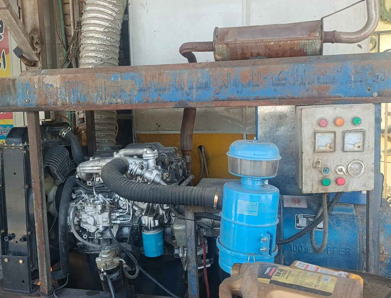 السلام عليكم مولد كيه البيع محرك 3000 سعر أو استفسار انتصال عل الرقم ***********
