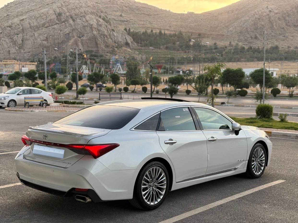Toyota Avalon 2021
‎خلیجی دەرەجە یەک( ۱ )  ناو قەیسی

‎مواسەفات
‎ناو قەیسیو جڵد
                                                                   67lهه زار رؤشتوه 
‎مکەبەرە JBL
‎سلایس
‎داتاشۆ
‎بەسمە
‎داتاشۆ
‎جارجی مۆبایل
‎برێک بەسمە
‎خەتی جادە
‎ئۆتۆ هۆڵد 
(Eco-Normal-Sport )سێ مۆدی لێخورین
‎برێک ئۆتۆ
‎کوشن ساردوگەرم
‎ڕاداری ئاوێنە
‎ئۆتۆ فوول
‎کوشن کارەبا
‎ڕاداری پێش
‎کامیرە 
‎حاسە پێش و دوا
‎لایت زینۆن
‎کوشن جڵد
                                 سپيري دانگيراوه گاحي شه ريكي رانخراوه
‎تایەو ولی تازەی لە ژێرەبيلادي

‎سەیارەکە زۆر لۆک و جوانە هەموو گیانی بەشەرت 
بۆیاخی نیە ساردی نیە یەک پی دەی ئاری هەیە هەموو بە شەرت  سەنەوی ڕەقەمی تازەیە سەیارەکە هاموو گیانی لەسەر دەقی شەریکە ماوەتەوە 
‎سعرى (٣٦٣$) گەڵاو  معامەلەیەکی کەم
                                                                       ناونيشان رانيه
                                                                       فايبر واتسئاپ  
(***********)
*********** رانية, السليمانية
