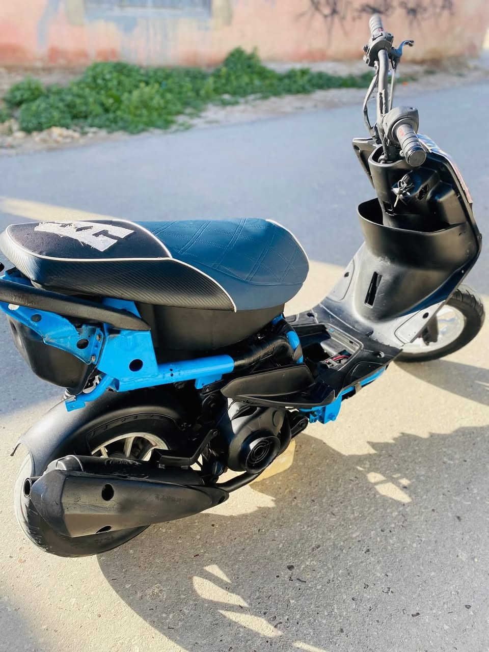 السلام عليكم ماكس عدله بوشه 55  محرك نشط لا نضوح ولا تبخير تجي وتفحص بيدك نص هندر سلف شغال فقط نقص باتري شلعه ومعدل يشك الكاع الدراجه تعمير جديد صبغ حراري ويل نجمه الدراجه رياضيه وحلوة ماكو شي مابيهة جديد تعمير يخبل السعر 375 بيهة مجال بسيط  خاص ما متواجد فقط ع خط اتصل *********** وبيك خير ودلل او تتصل واتساب مكان الدراجه بابل قضاء المحاويل
