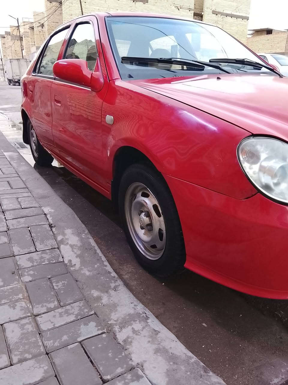 السلام عليكم جيلي سيكة موديل ١٣ لا صبغ ولا ظربة سيارة جاهزة تحويل مباشر كير مكينة كفالة السعر ٥٥  مكاني بغداد حي اور ***********
