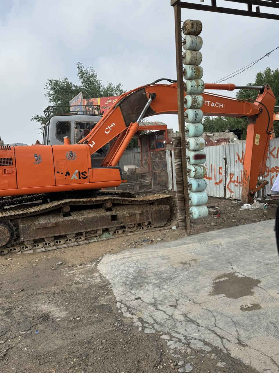 فايف للبيع منفيس جاهزه مديل 2000 السعر 130 ***********
