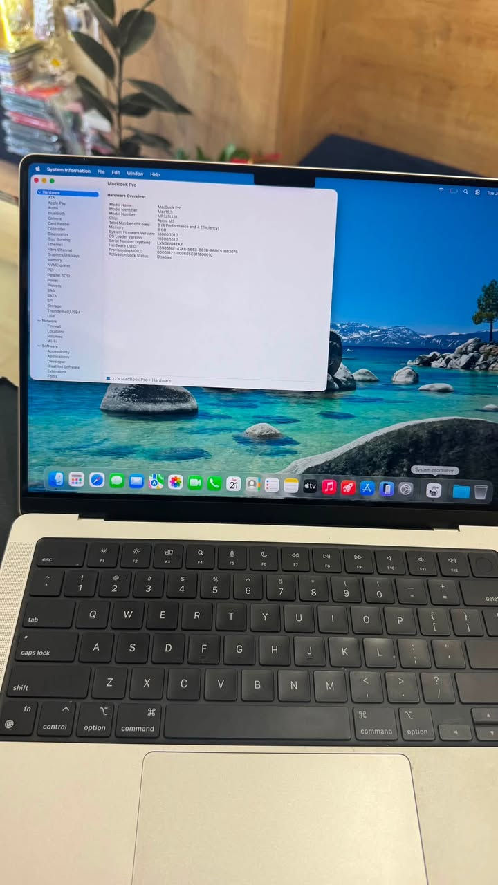 MacBook Pro 14-inch
M3, Ram 8 GB
Storage 512 GB
Battery %94
Cycle Count 66
Excellent condition
Price:1,650,000
***********
