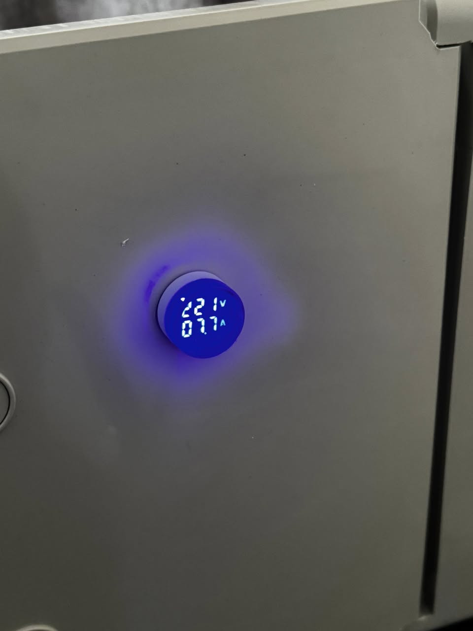 بورد شحن سيارات BYD بقدرة تصل الى 16 امبير
بسعر جدا منافس 
45 الف مع التوصيل 
75 الف مع النصب عدا شيش النحاس وكيبلات التوصيل 

*********** 
‭***********
