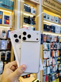 آيفون ١٧ برو ماكس • ٢٥٦ • مستخدم