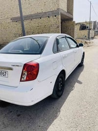 اوبترة للبيع موديل 2009 سيارة كاملة بيهة صبغ الذيول مال الجاملغات الام...