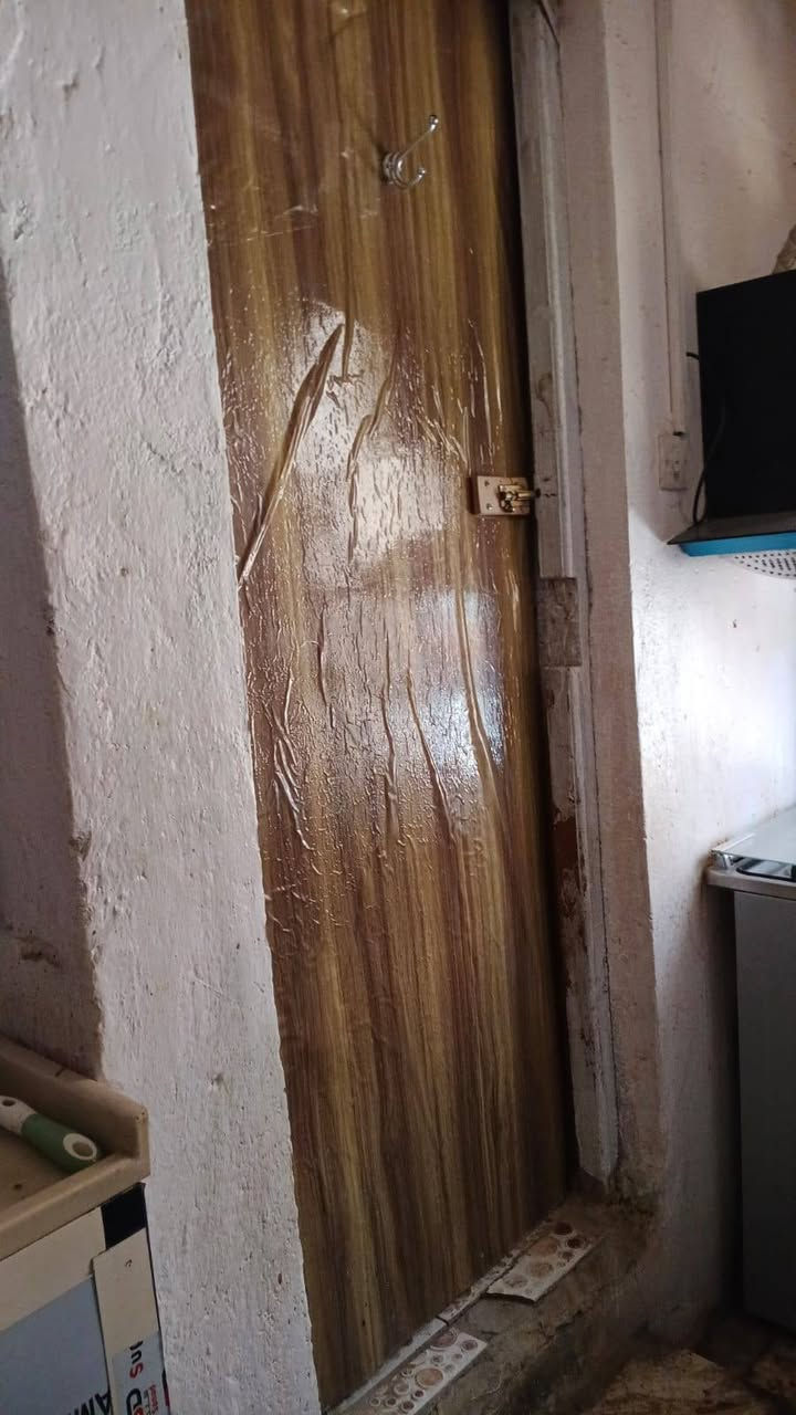 للبيع غراض بيت نضاف كلمن وسعره جمهوريه مكان


**إذا كنت صاحب هذا الإعلان وتريد حذفه لأي سبب، رجاءا أرسل رسالة إلى الدعم الفني**
