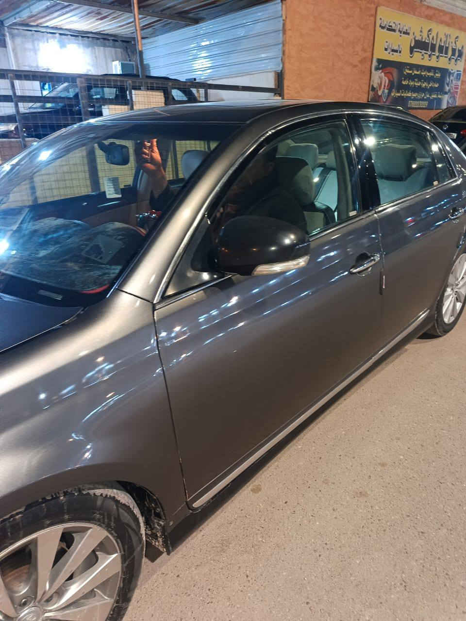 سلام عليكم افلون موديل 11 للبيع 🚙
وارد امريكي سياره صبغ عام وبيه معجون 
مكفوله من كلبه وتجيه سياره فول بصمه تنته
كشن كهربائيّ تبريد وتدفئ ب كشن تحكم ستيرن
زنون اصلي خليته قبل شهرين. راديتر نضفته ومي جديد اخضر خليت الها سياره كلشي خليت عليه قاعده في بم جديده فلنجات سويته دسكات جديد تايريت قبل شهر شديت اله 
رقم بغداد مشروع وطني وترهم مراوس ادور 4 سلندر  مكان
 سياره رمادي ***********
