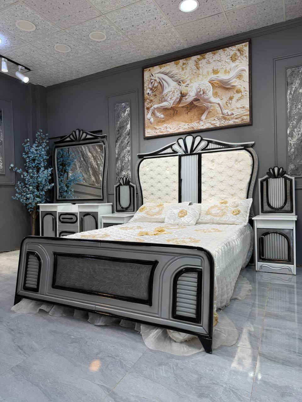 السعر // ٩٢٥ الف 🔥🔥🔥🔥🔥
🔅تفاصيل الغرفة المرمري  ....

خارج ٤ملم ام دي اف 🔺
وداخل معاكس ٣ملم 
صبغ حراري  درجة اولى 

عدد القطع  ٧ قطع 😍
🔺1 //جرباية  قياس  ١٦٠ × ٢٠٠ 
🔺//ميز جانبي ايسر قياس ٥٠
🔺2// وميز  جانبي  قياس ٥٠
🔺3// زاوية ارتفاع مترين عرض ٨٠
🔺4// وميز بلازمه  
🔺5//وميز مراية ارتفاع مترين عرض ١٢٠
🔺6// وكنتور ٦ باب  ارتفاع مترين و١٥ طول ٣ متر و١٥

القطعه الثامنة حسب الطلب شازلون
سعرها ٥٠ الف ❤️

(توصيل مجاني مركز بغداد )
التوصيل يشمل الشد مجاني 🔥
(اطراف ٥٠)
باقي المحافضات حسب البعد
شازلون سعرها ٥٠ الف
شازلون مخزن ٧٥ الف


**إذا كنت صاحب هذا الإعلان وتريد حذفه لأي سبب، رجاءا أرسل رسالة إلى الدعم الفني**