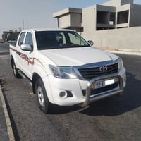 هايلوكس 2013 كير عادي / 4ويل / كاز كفاله   حيل نضيفه  للبيع او المراوس...