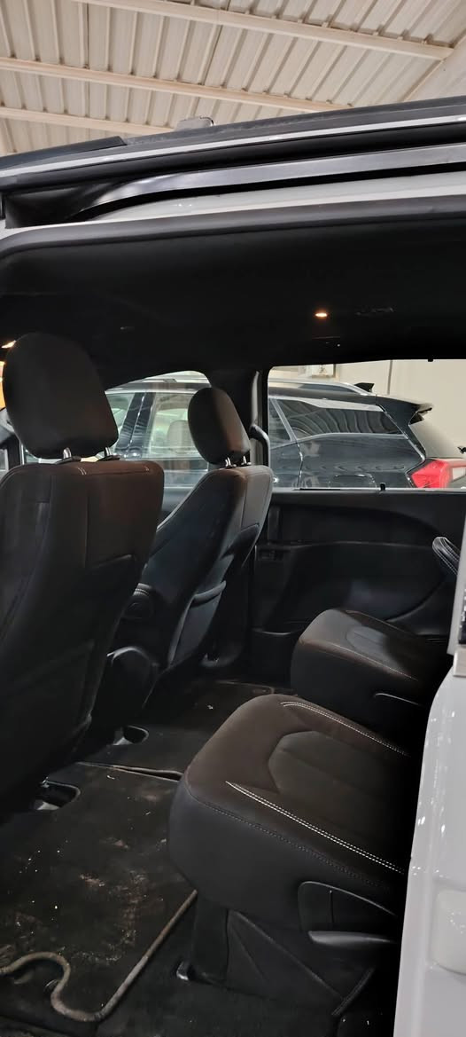 سلام عليكم  كلايسر باسفكا
مديل. 2022وارد كندي كلين
فوول موصفات ماعدا قماره جام
بيبان كهرباء وجنطه كهرباء 
لايت اسود زنون شاشه كبيره 
رادار امامي وجانبي 
كير ماوس اشاير مري
سستم سماعات بلاديه بصمه
داخل منفصل 
كشنات كهيرباء اثنين 
محرك6سلندر 
رقم اربيل الجديد بسم شركه 
رقم الهاتف ***********بي واتساب 
المكان النجف الاشرف
