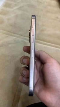 ايفون 16 برو ماكس  ذاكره 256  بطاريه 92  استخدام شخصي مشحون 365مره ضما...