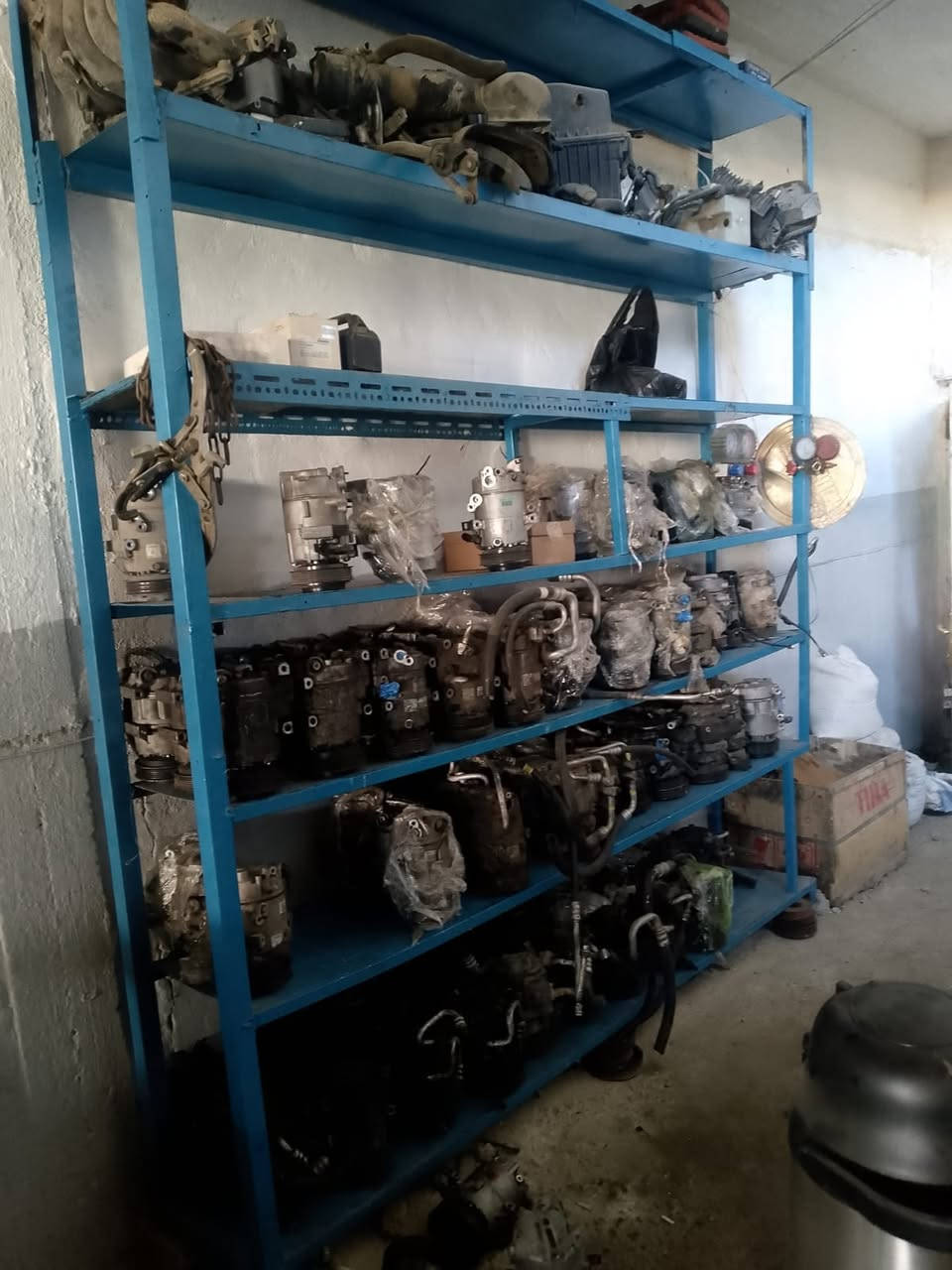 صيانة وقطع غيار تبريد بانسب الاسعار مع الضمان عنواني بغداد صناعة البياع ***********
